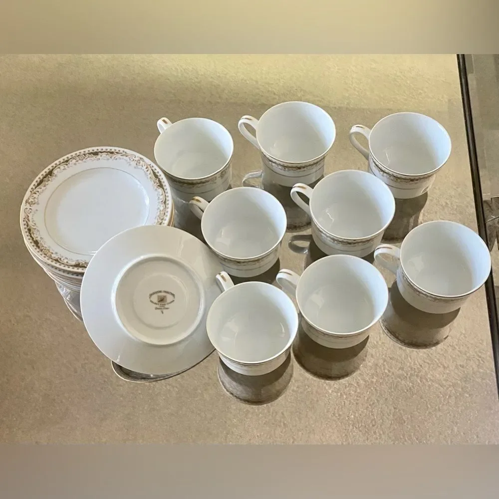 Vintage Queen Anne Signature Collection Cup & Saucer Set, 13 piece